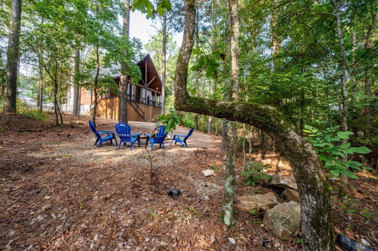 Stunning Luxury Cabin W Hot Tub And Fire Pit Holy Shiplap Is Perfect Romantic Couples Getaway Broken Bow Εξωτερικό φωτογραφία